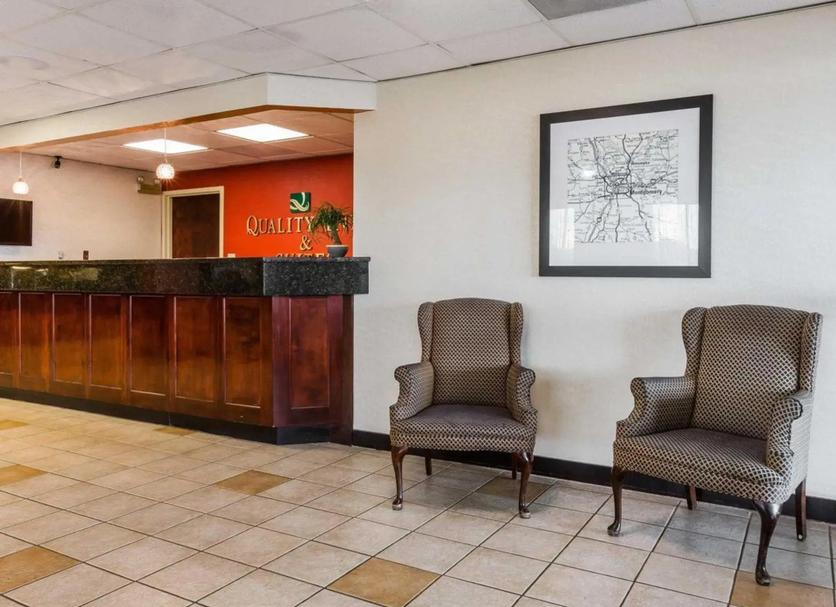 Front desk Photo