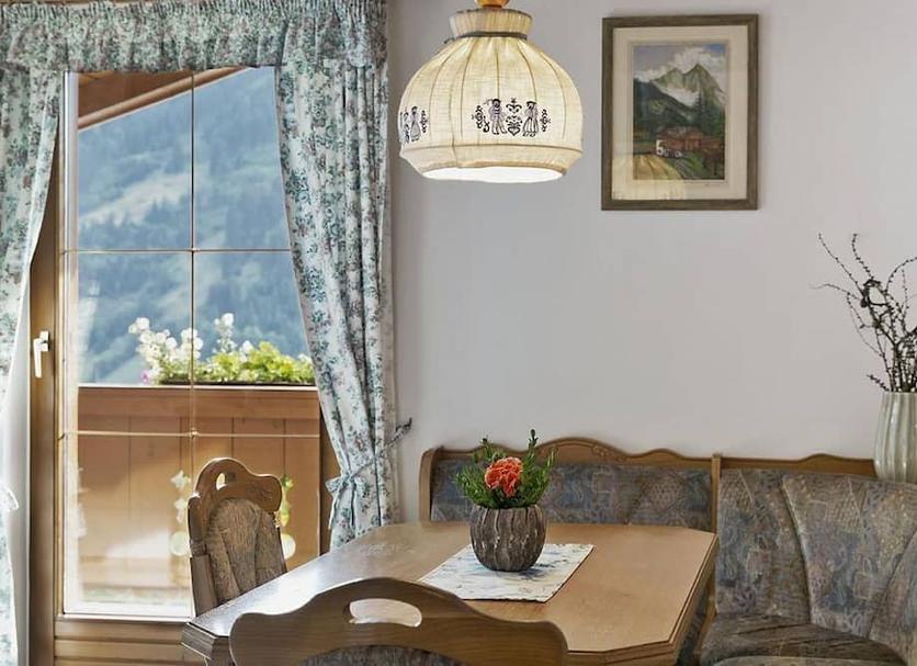 Dining room Photo