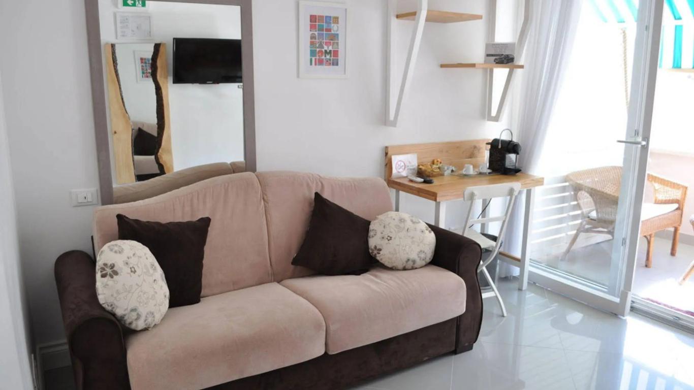 Glamroom Luxury Terrace