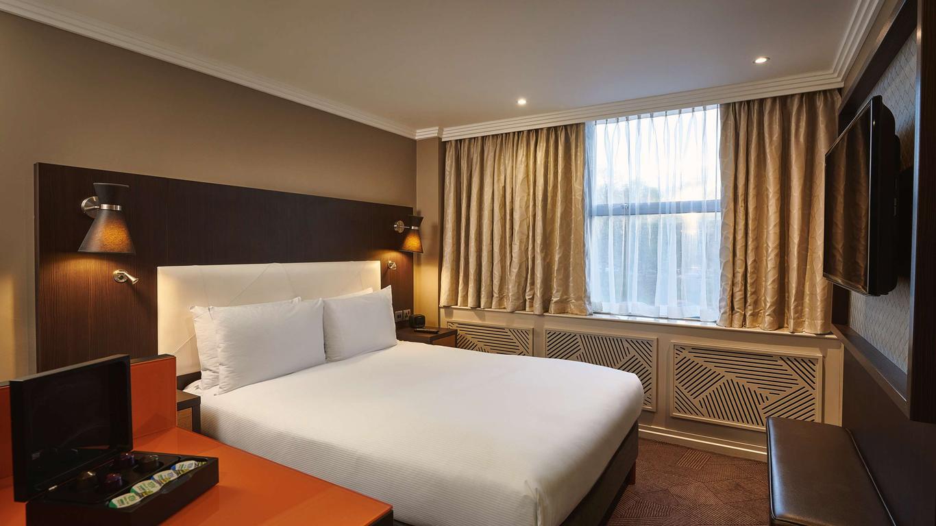 DoubleTree by Hilton London - Ealing