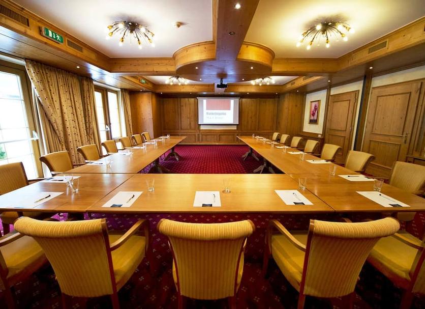 Conference room Photo