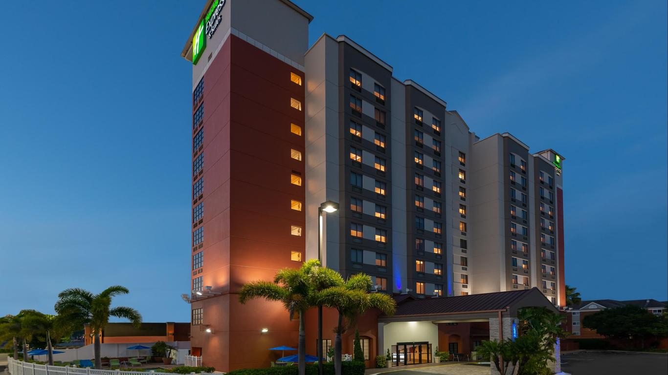 Holiday Inn Express & Suites - Nearest Universal Orlando, An IHG Hotel