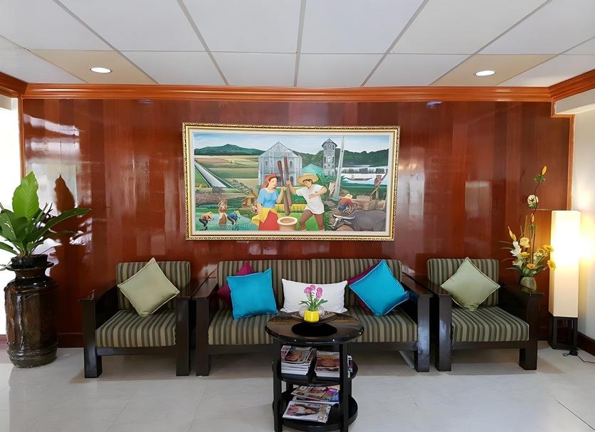 Lobby Photo