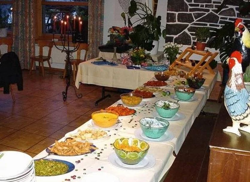 Buffet Photo