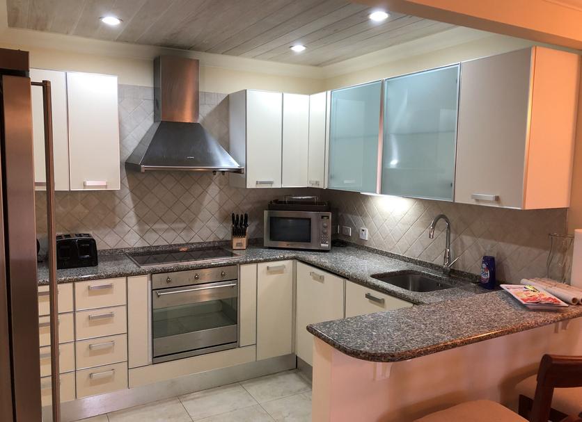 Kitchen Photo