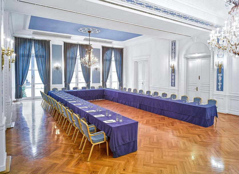 Conference room Photo
