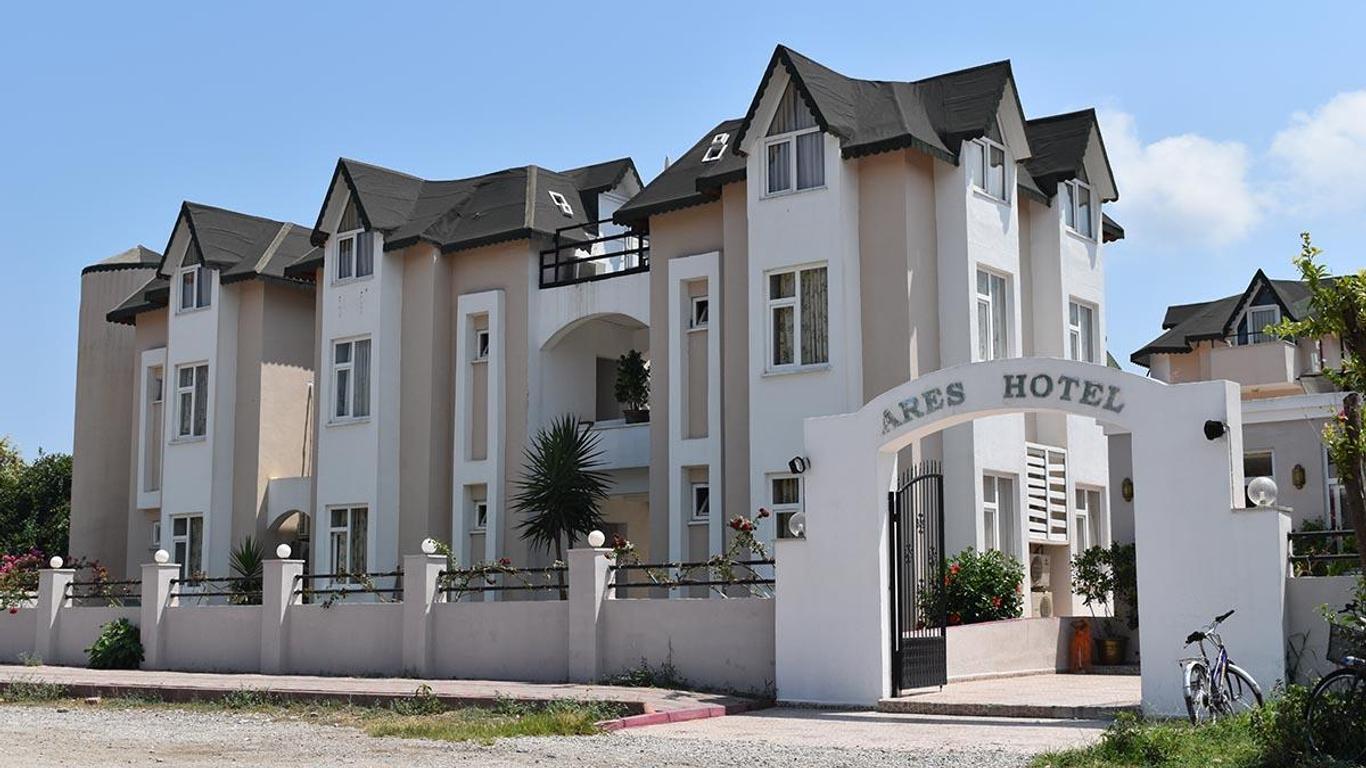Ares Hotel