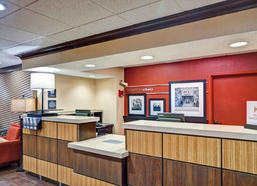 Front desk Photo