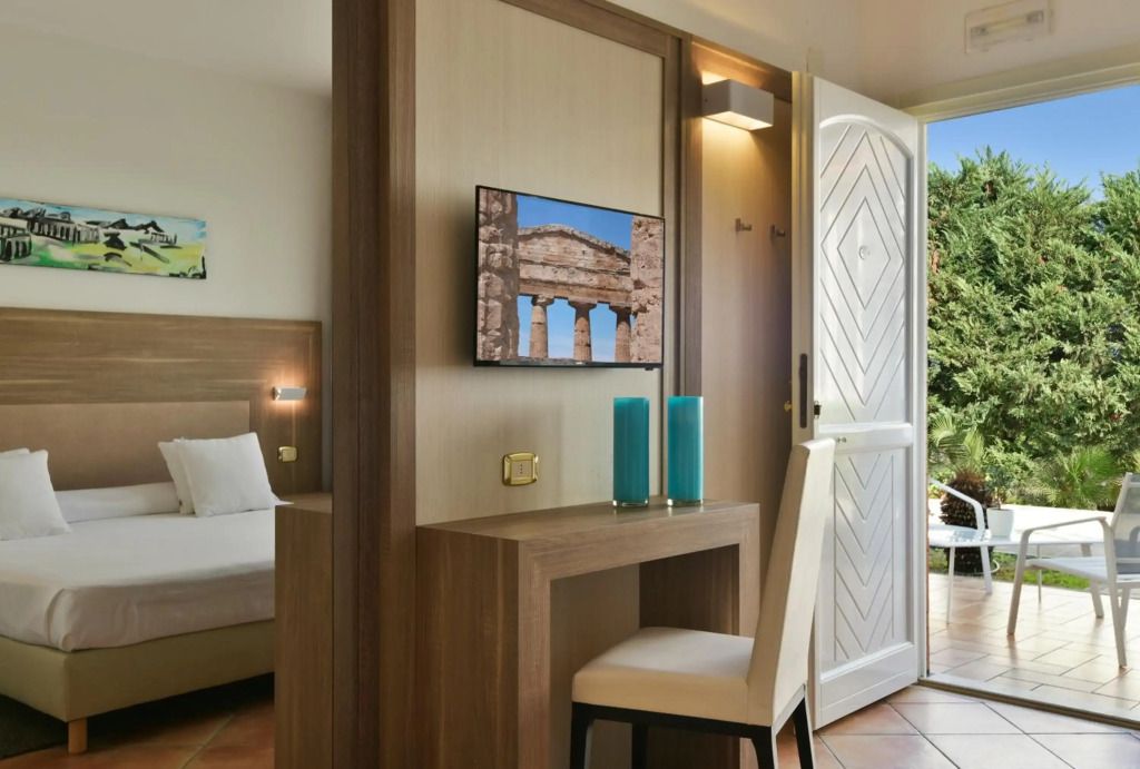 Room amenity