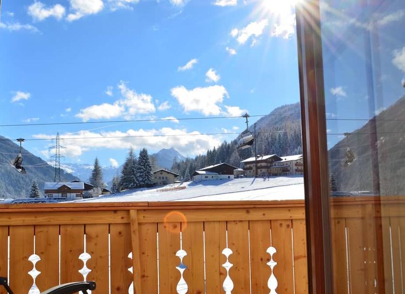 Balcony Photo