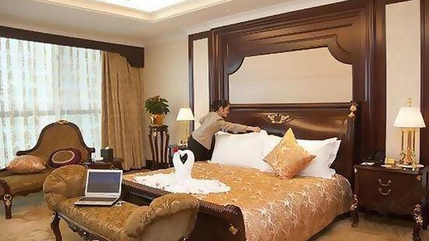 Long Wish Hotel International