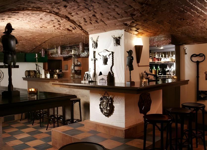 Bar Photo