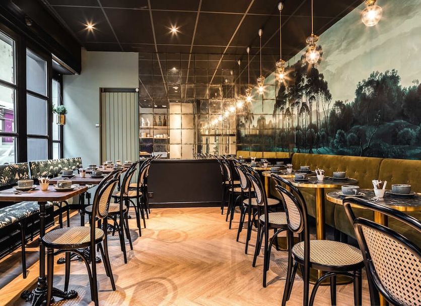 Restaurant Photo
