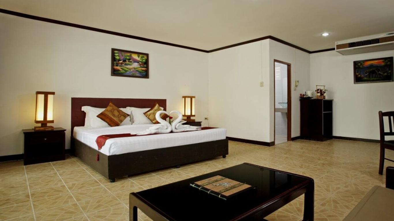 Bamboo Beach Hotel & Spa