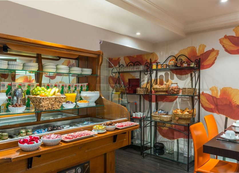 Buffet Photo