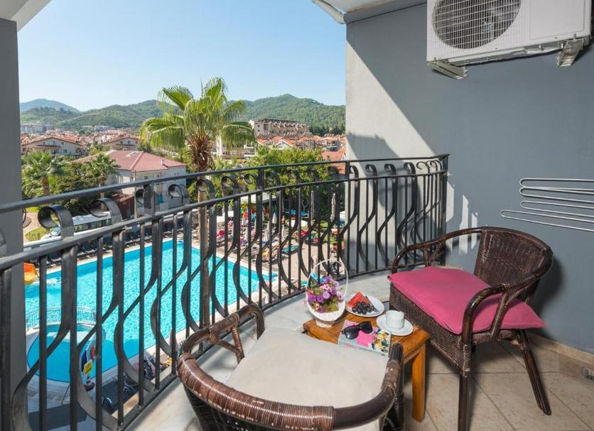 Balcony Photo