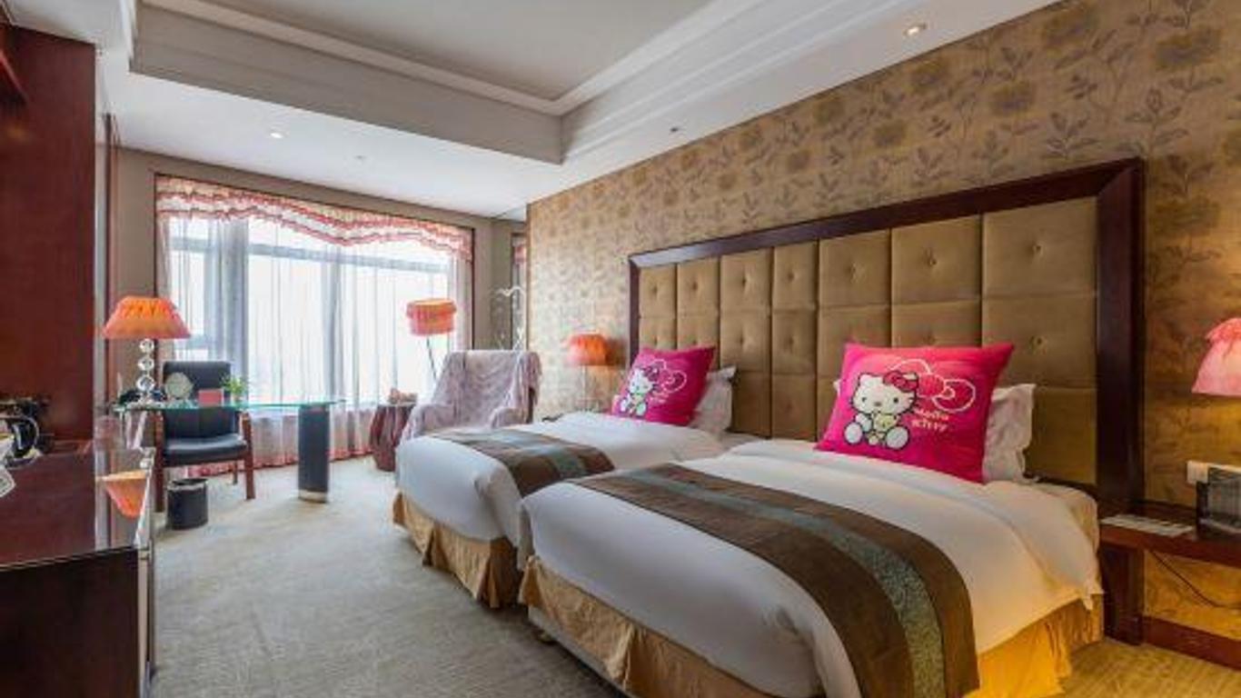 Xinhua Jianguo Hotel