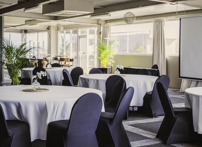 Banquet hall Photo