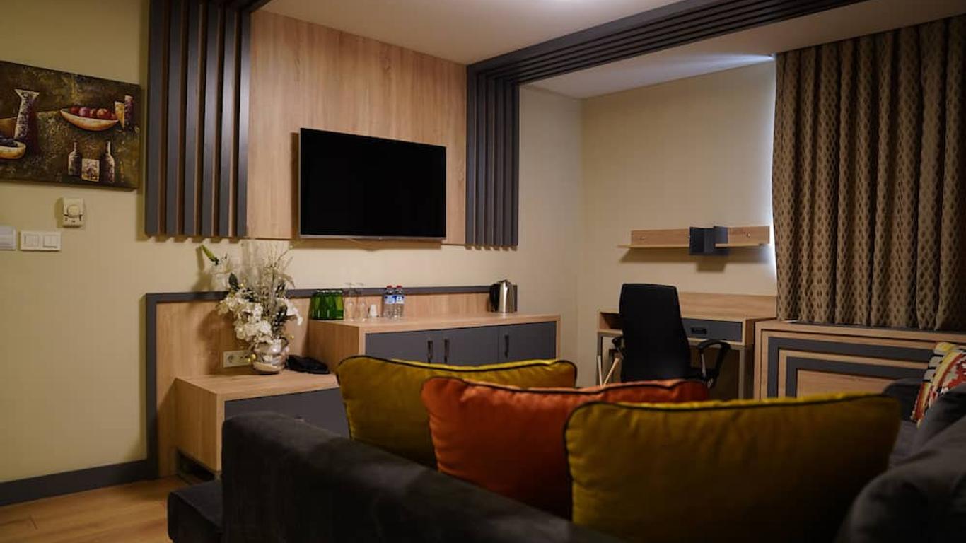 Dafne Hotel