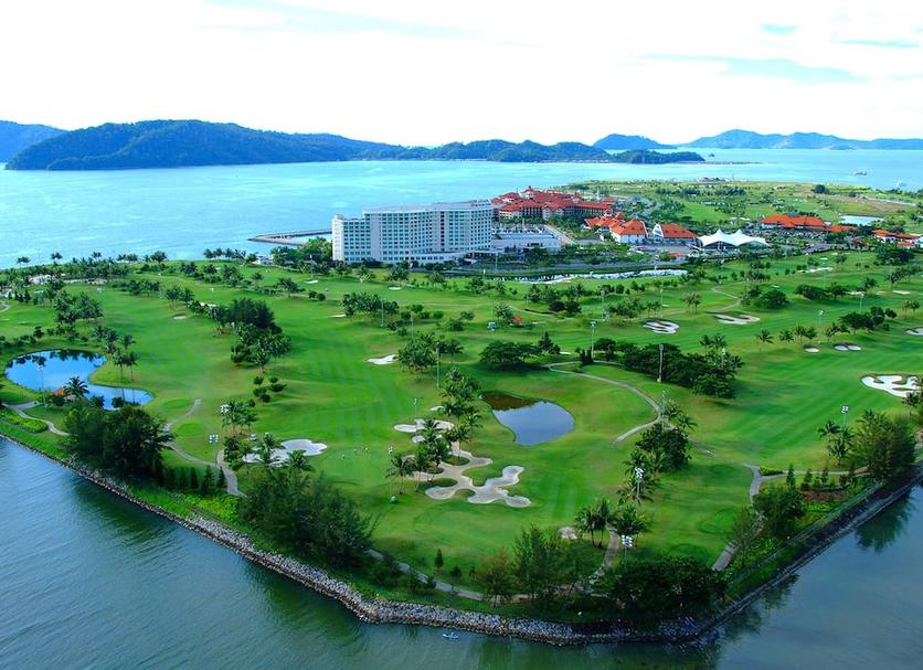 Golf course Photo