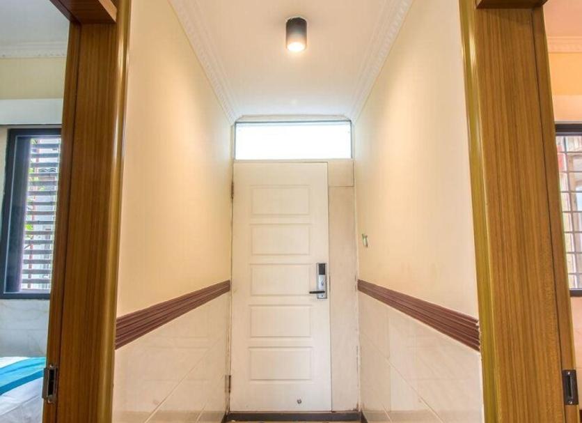 Hallway Photo