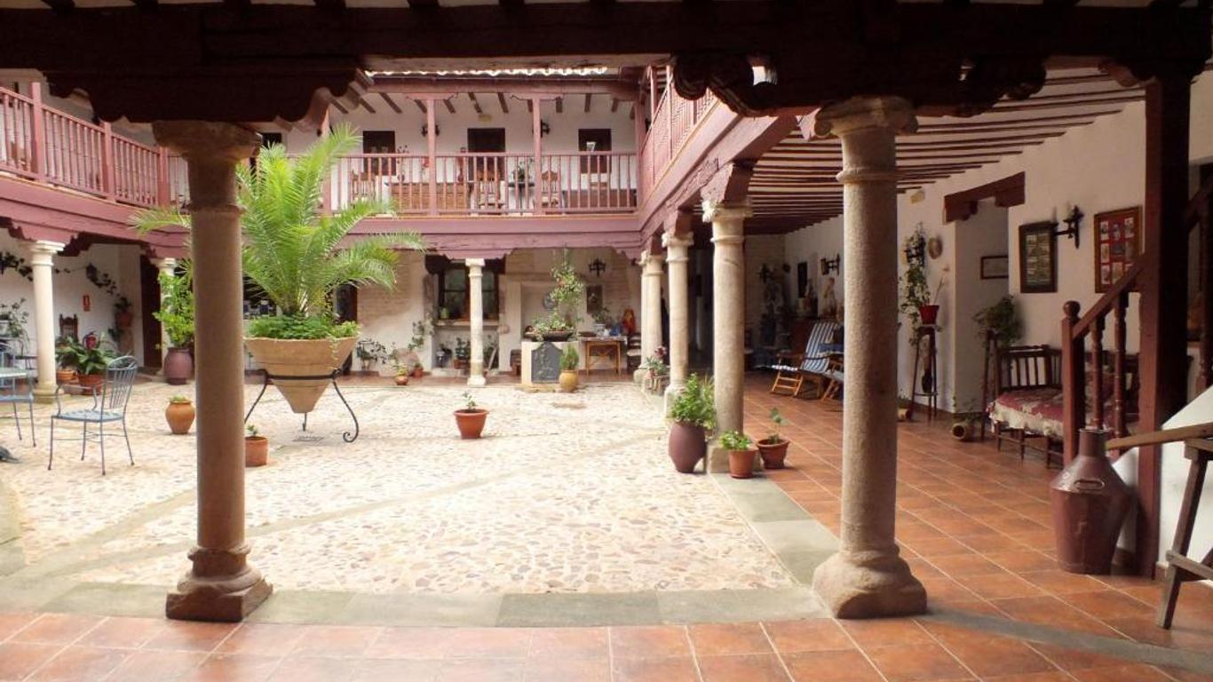 Hotel Rural Posada Los Caballeros
