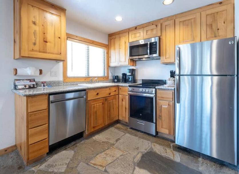 Kitchen Photo