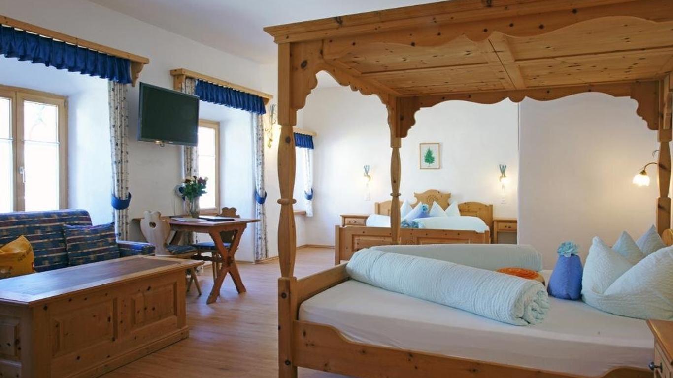 Hotel Crusch Alba