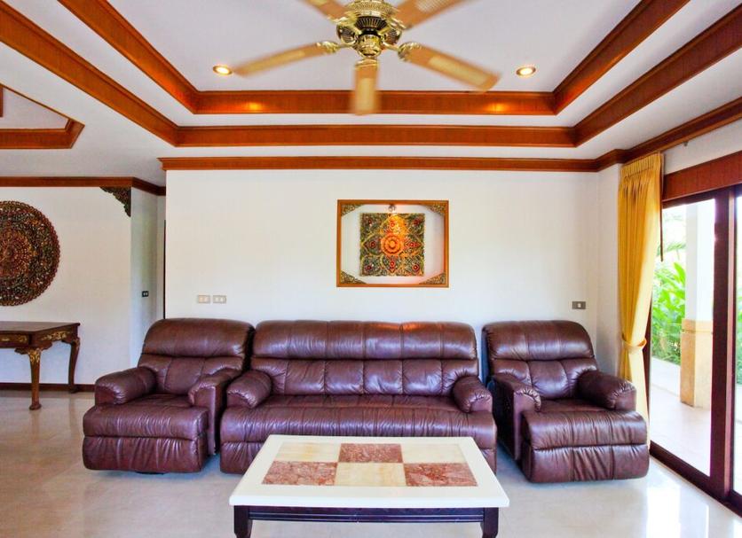 Living room Photo
