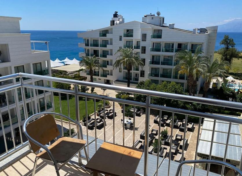 Balcony Photo