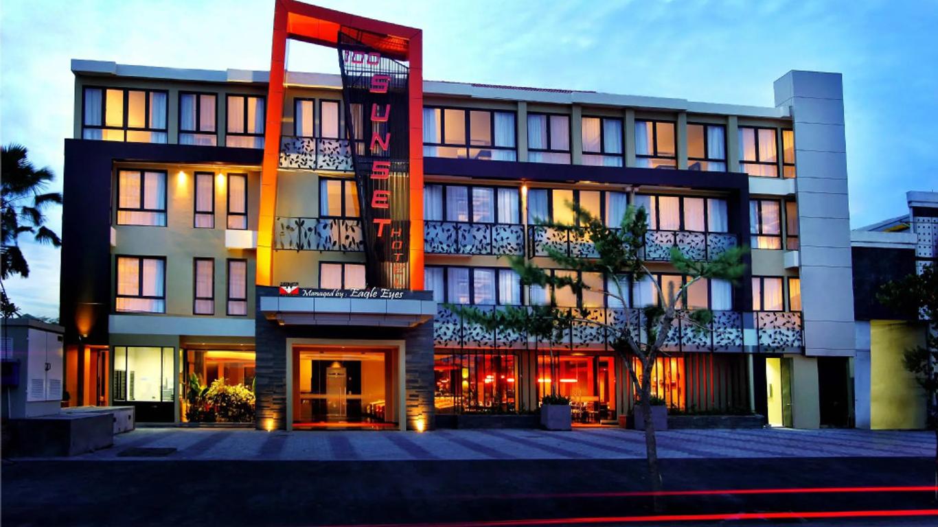 100 Sunset Boutique Hotel