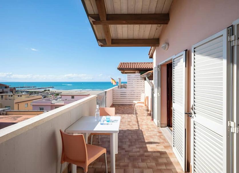 Balcony Photo