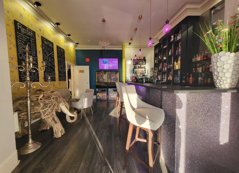 Bar Photo