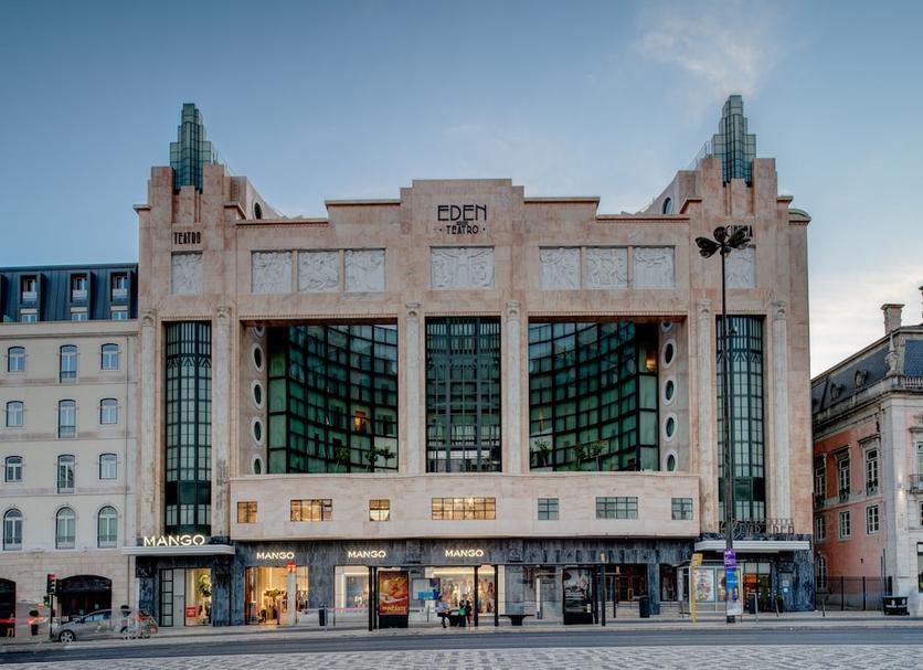 Building Photo
