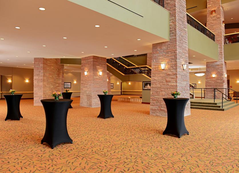 Banquet hall Photo
