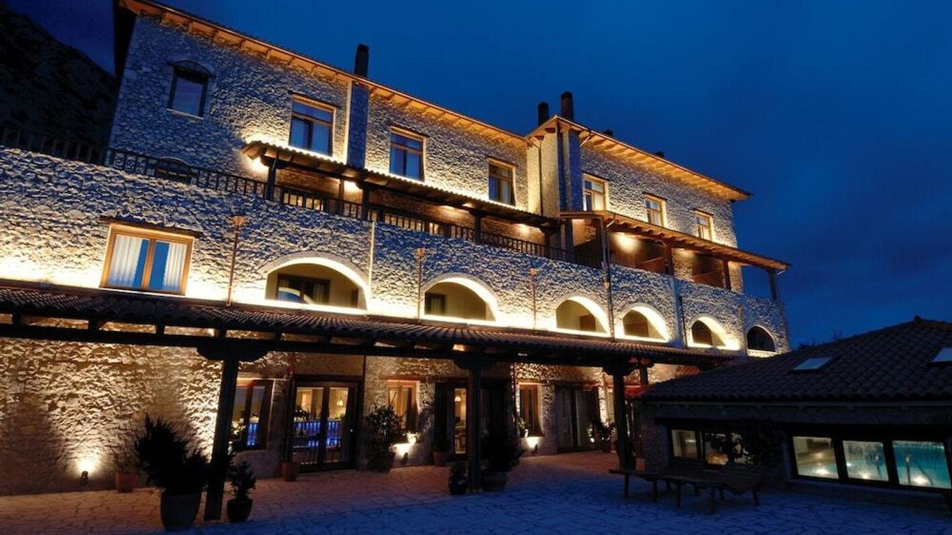 Santa Marina Arachova Resort And Spa