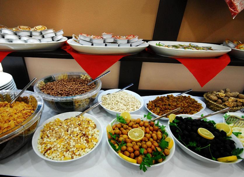 Buffet Photo