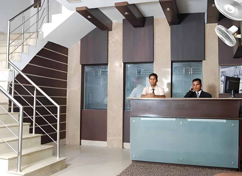 Front desk Photo