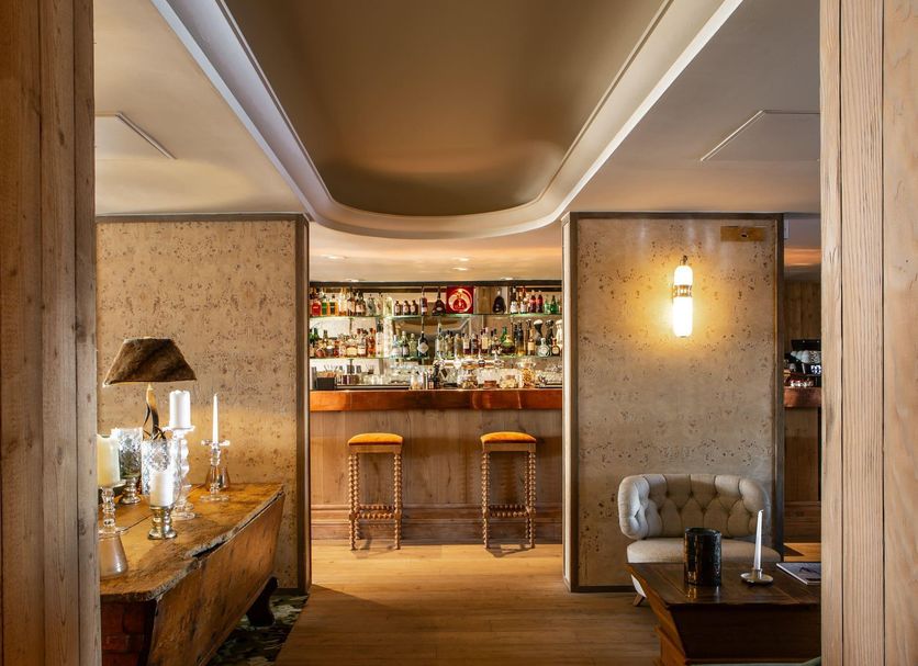 Bar Photo