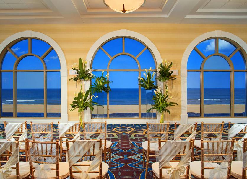 Banquet hall Photo