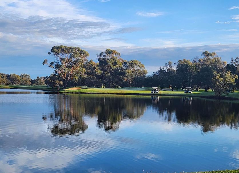 Golf course Photo