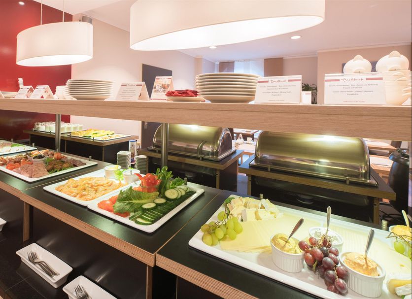 Buffet Photo