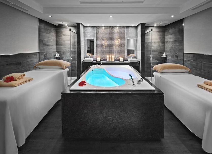 Spa Photo