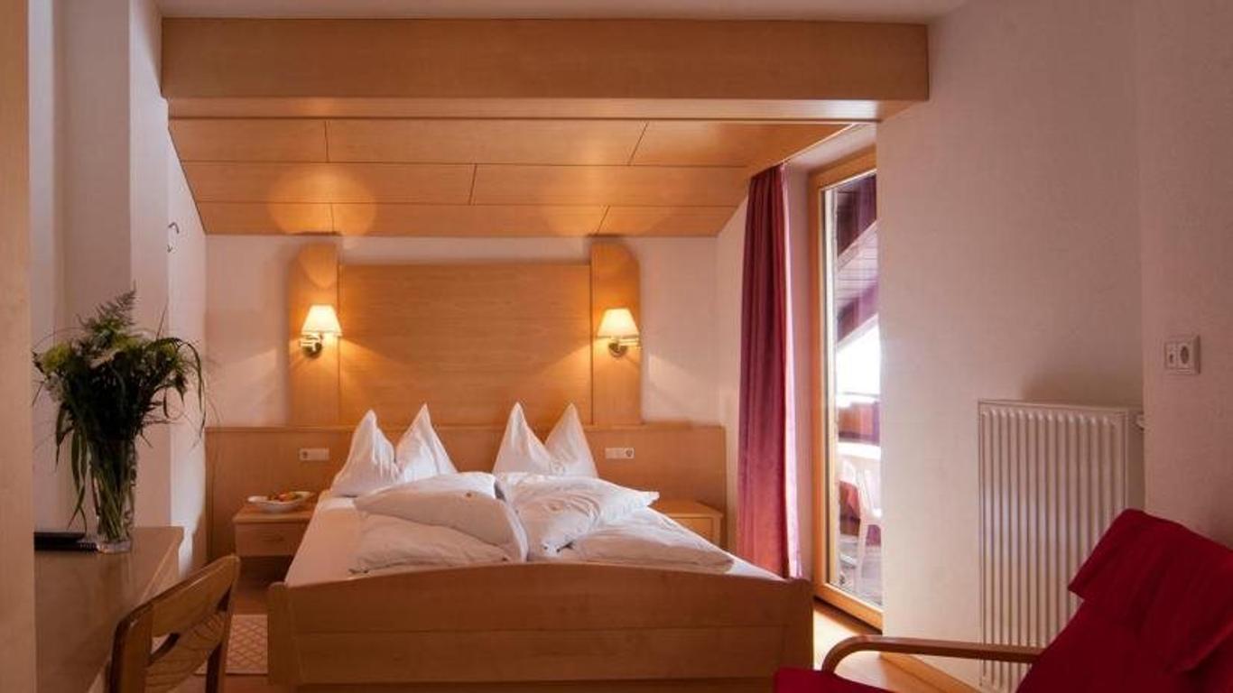 Hotel Cornelia