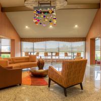 Comfort Inn & Suites Evansvile Airport
