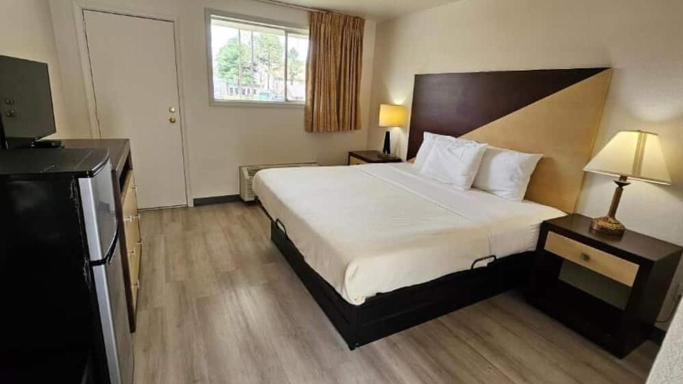 Budget Inn