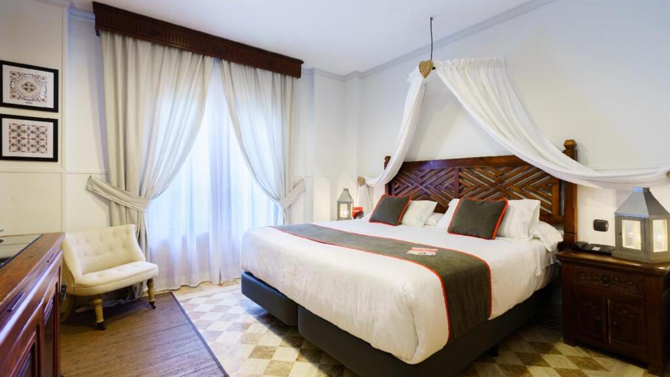 Hotel Boutique Reina Mora