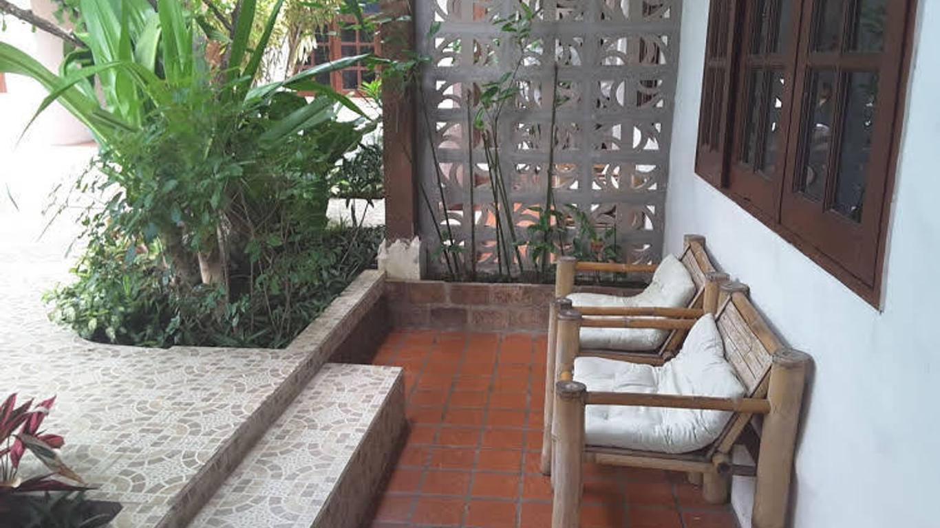 TR Residence