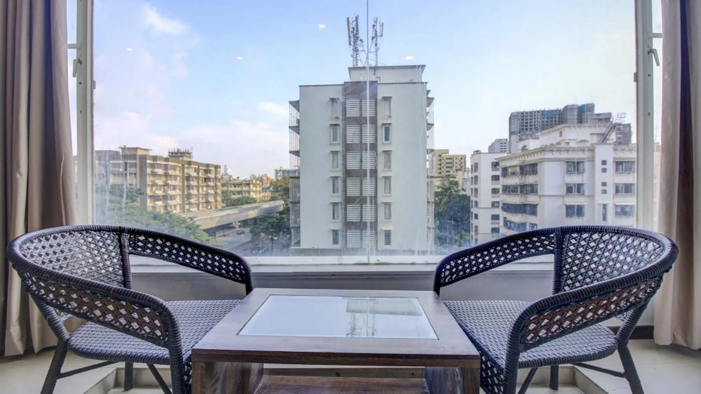 Hotel Aura