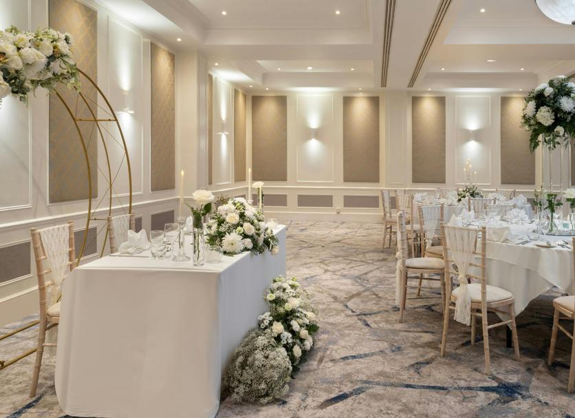 Banquet hall Photo